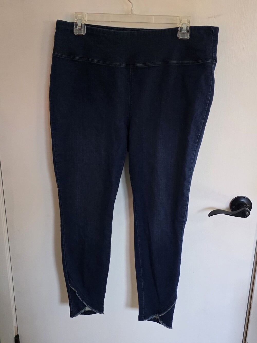 Westbound Sharkbite Hem Skinny Jeans